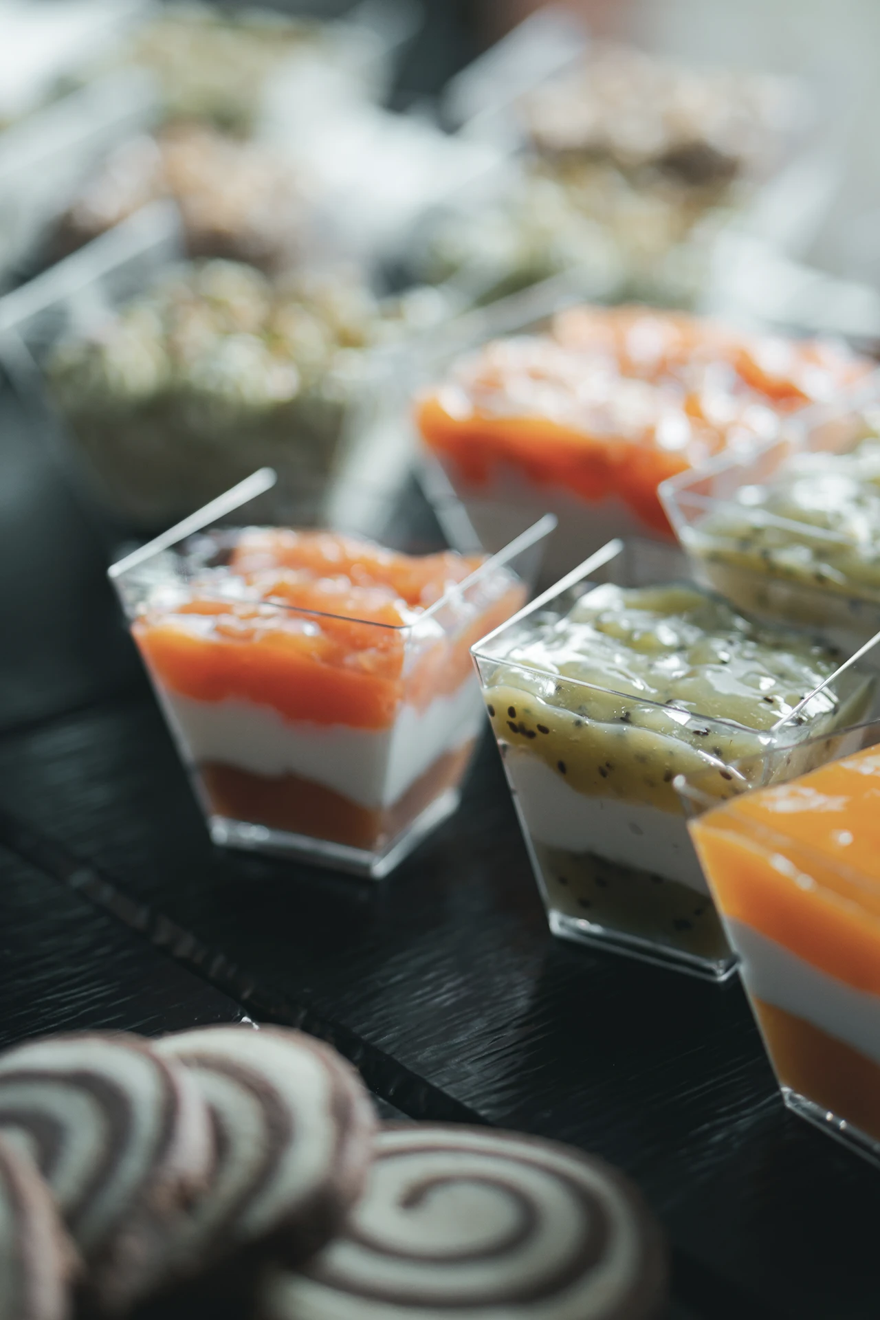 Mini porzioni di dolci alla frutta